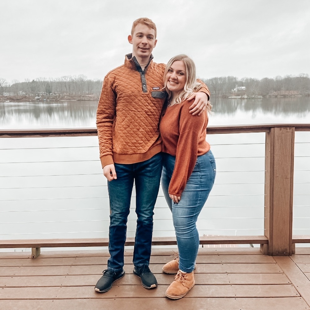 Meet your Posher, Kayla